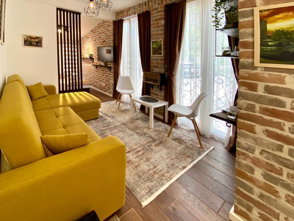 נובי פאזאר Brickrooms מראה חיצוני תמונה
